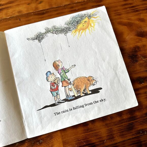 Vintage 1986 The Haunted House Paperback Book - Picture 5 of 11